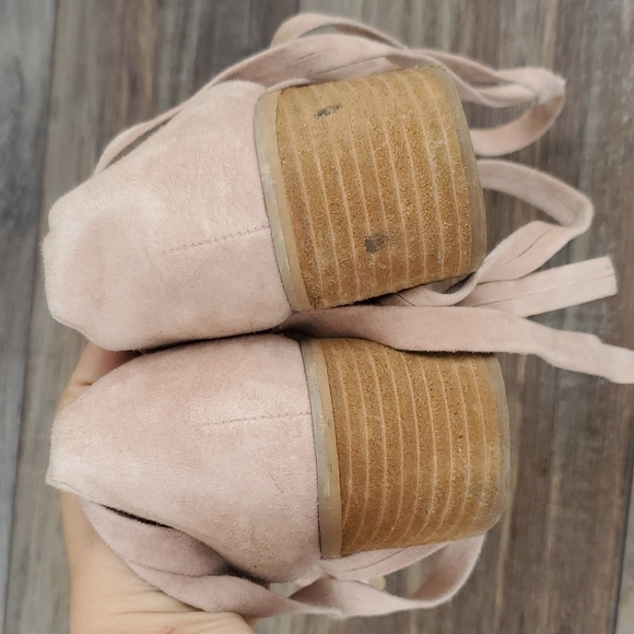 Steve Madden Blush Lace Up Sandals - Picture 6 of 13